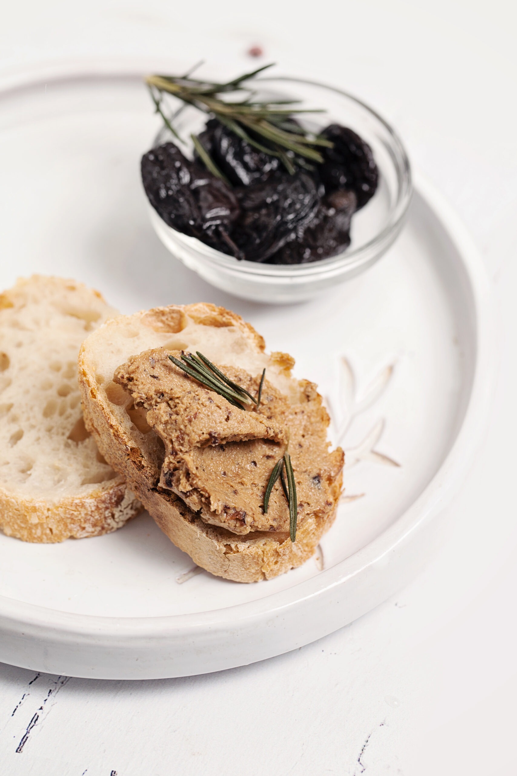 Vegan spread with prunes 170 g - Image 2